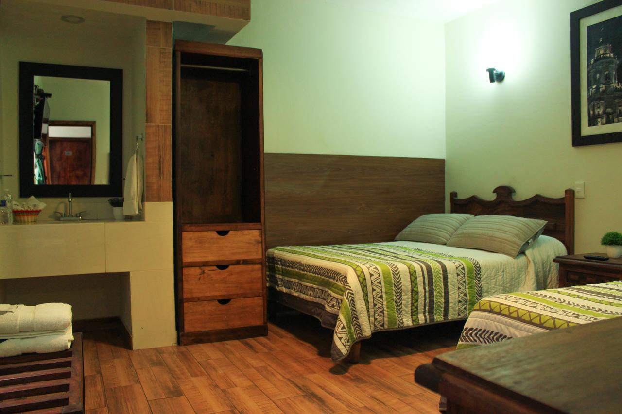 Hotel La Merced Morelia Buitenkant foto